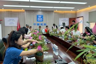 真打不过啊？！雄鹿三节全部落后热火 落后22分进入末节