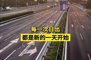 杜兰特半场出战17分钟 9投3中&三分4中1拿到11分4篮板4助攻